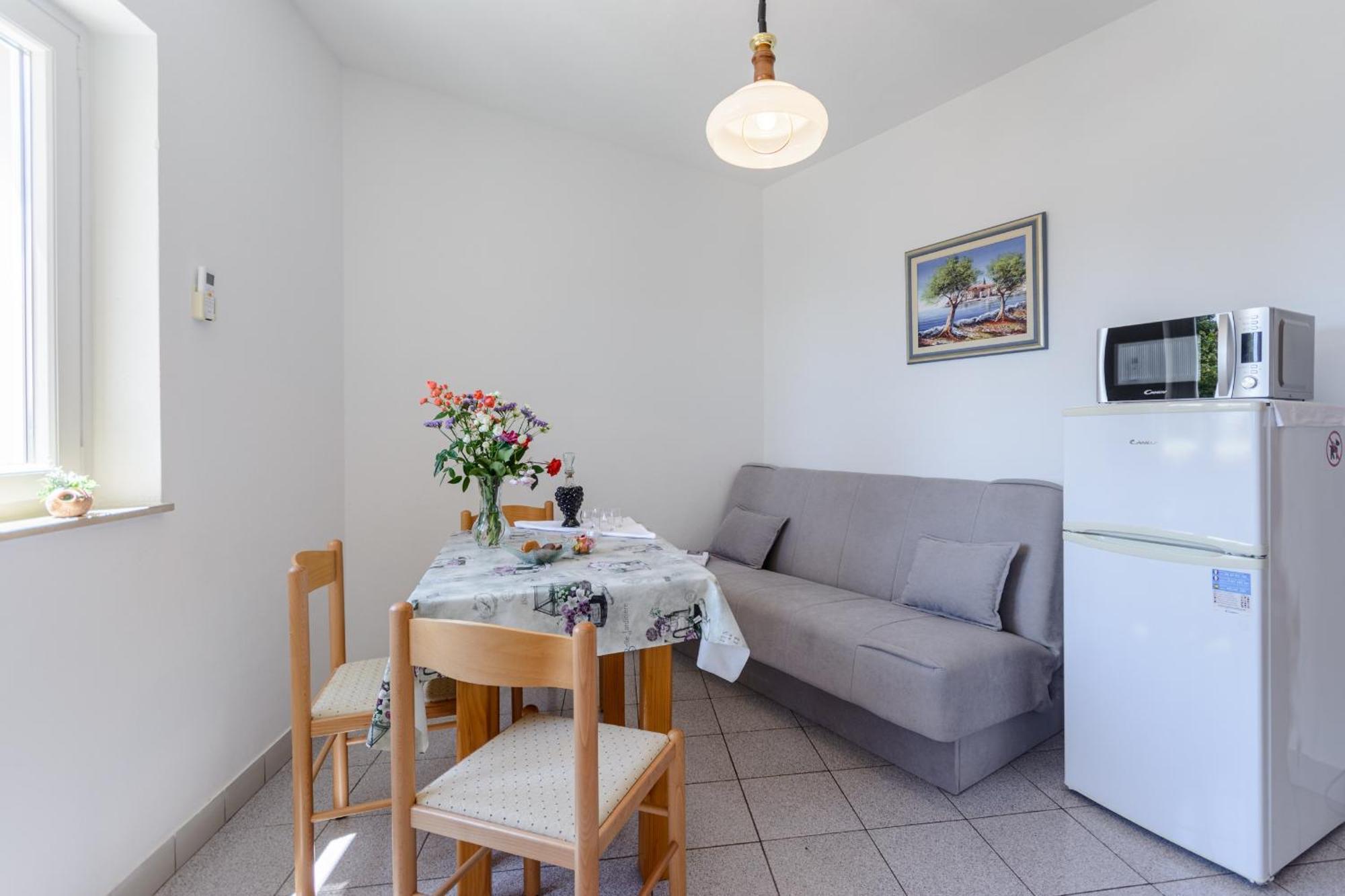 Apartments By The Sea Sumartin, Brac - 2952 部屋 写真